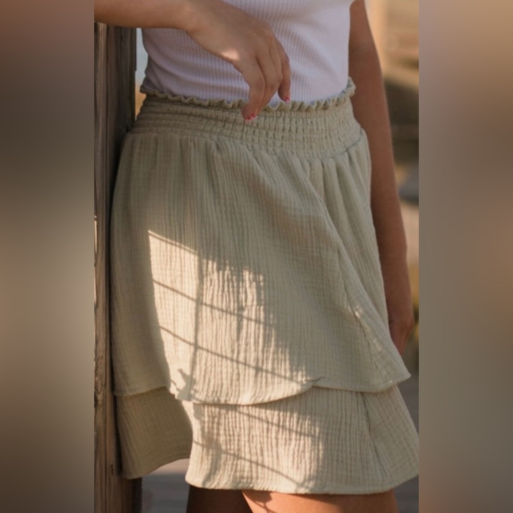 light green skirt